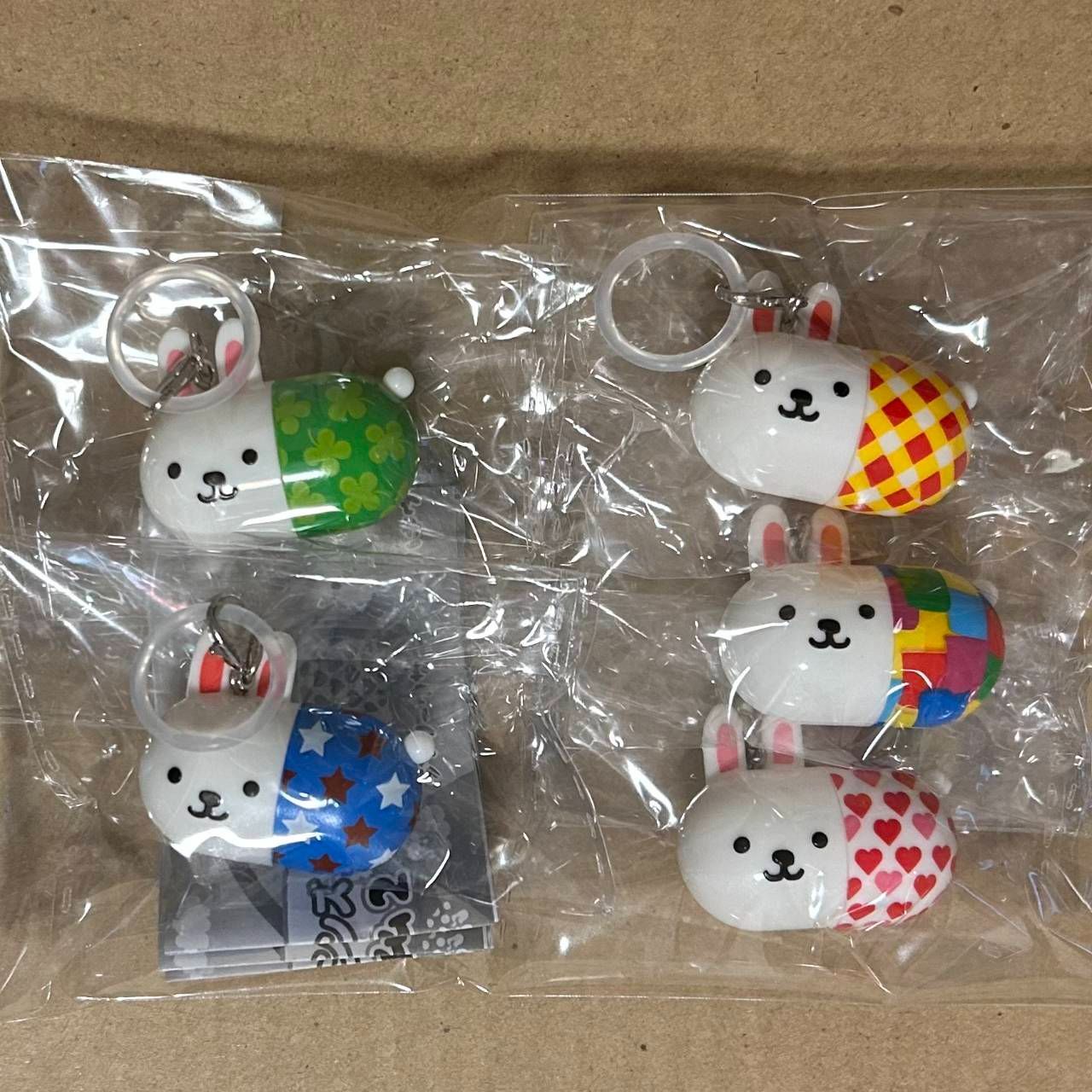 ColorFlora めじるしチャーム さぶ郎 商品詳細ページ | 櫻坂46 OFFICIAL GOODS STORE | 【通常配送】櫻坂46