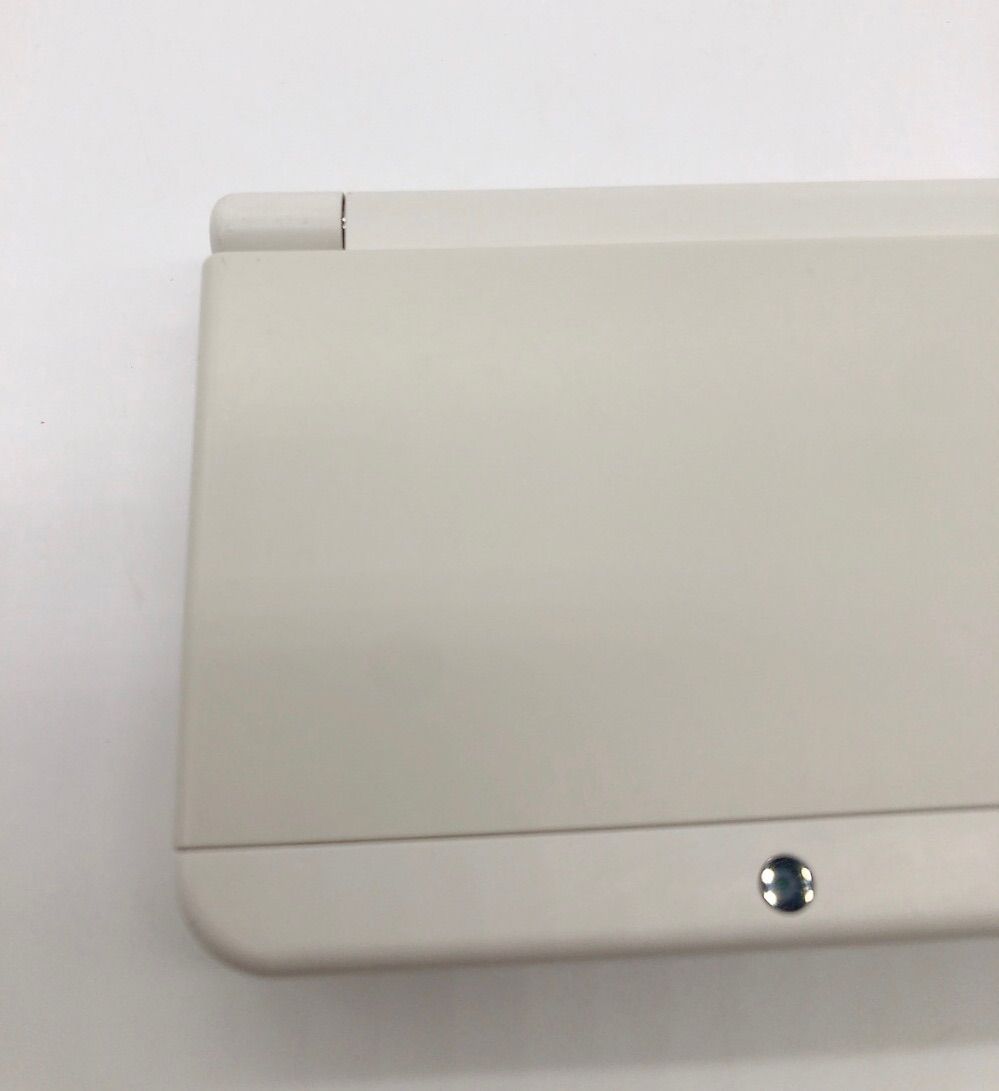 newニンテンドー3DS ホワイト 本体