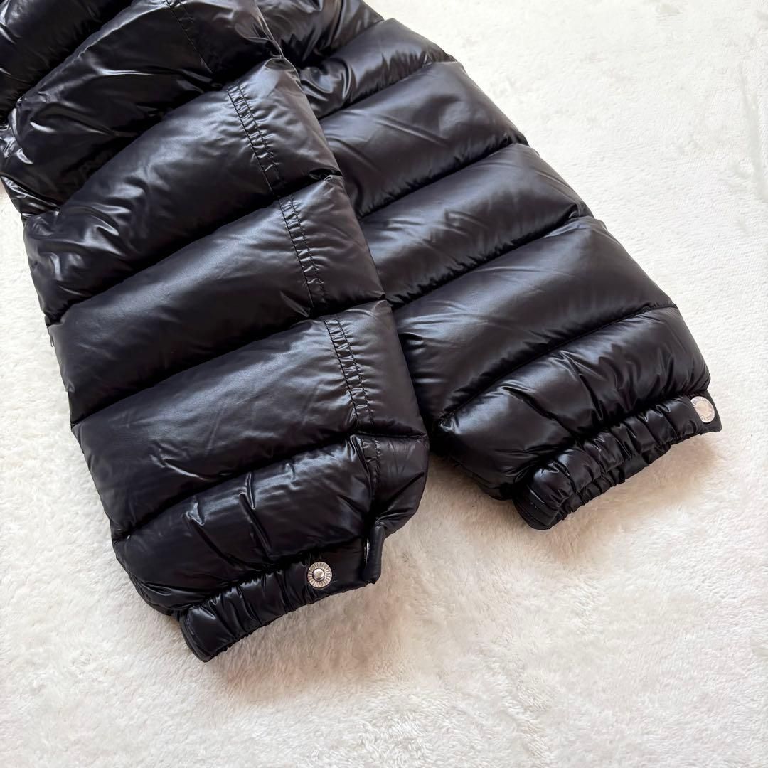 21AW・極美 PRADA プラダ 三角ロゴ ダウンジャケット 2XL相当 - メルカリ