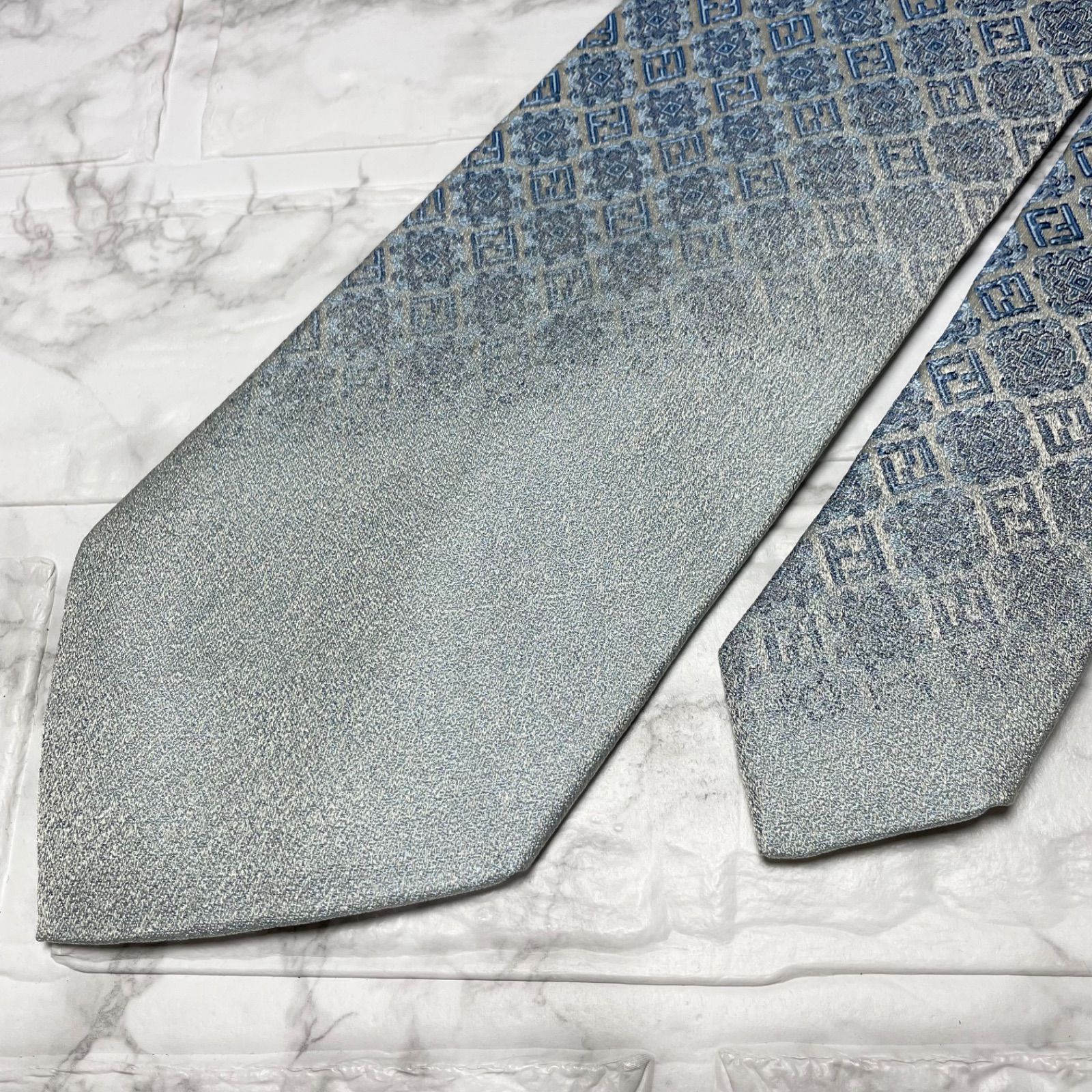 FENDI フェンディ ネクタイ ズッカ グラデーション スーツ シャツ