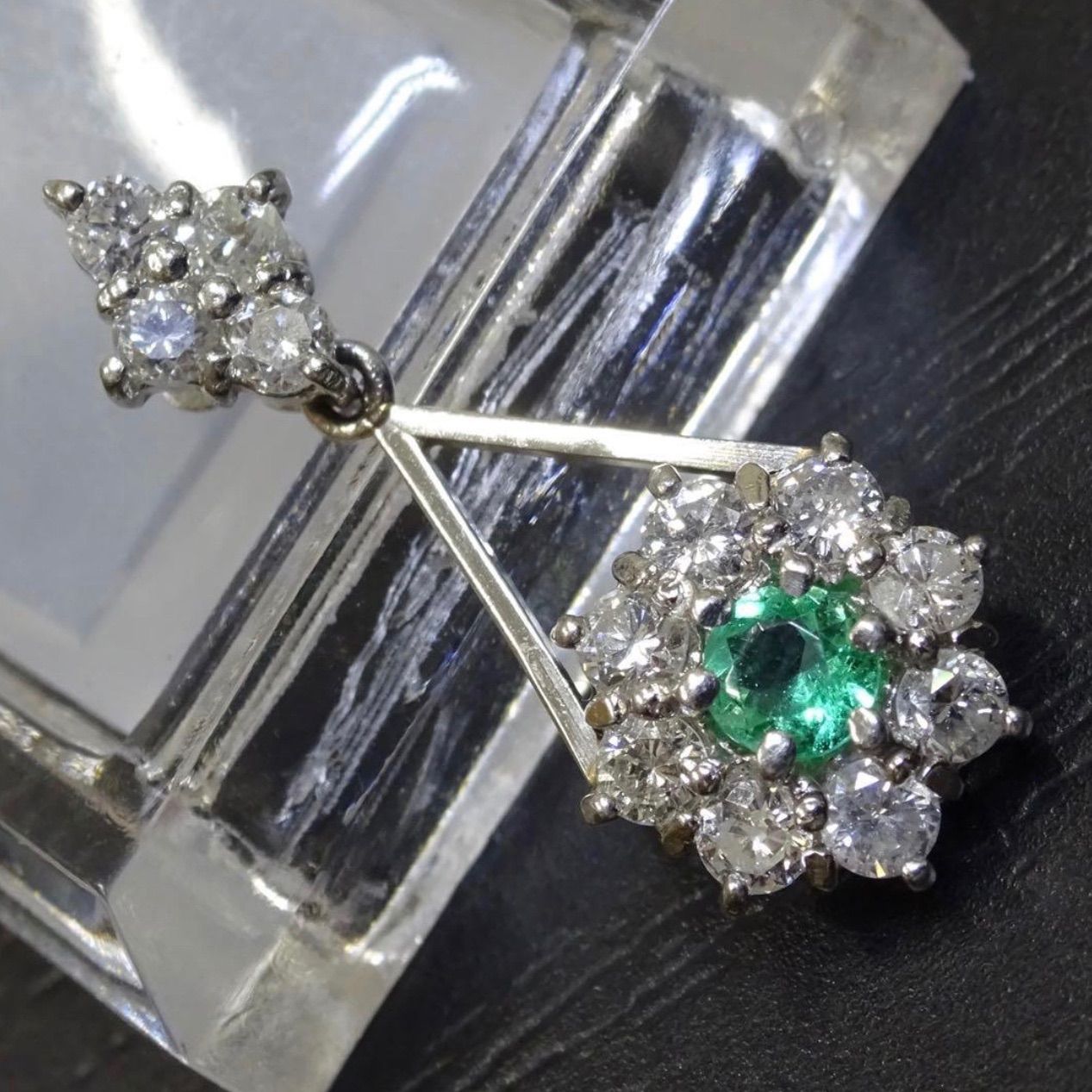 プラチナ pt900 天然エメラルド1石 天然ダイヤモンド0.40ct ネックレス 