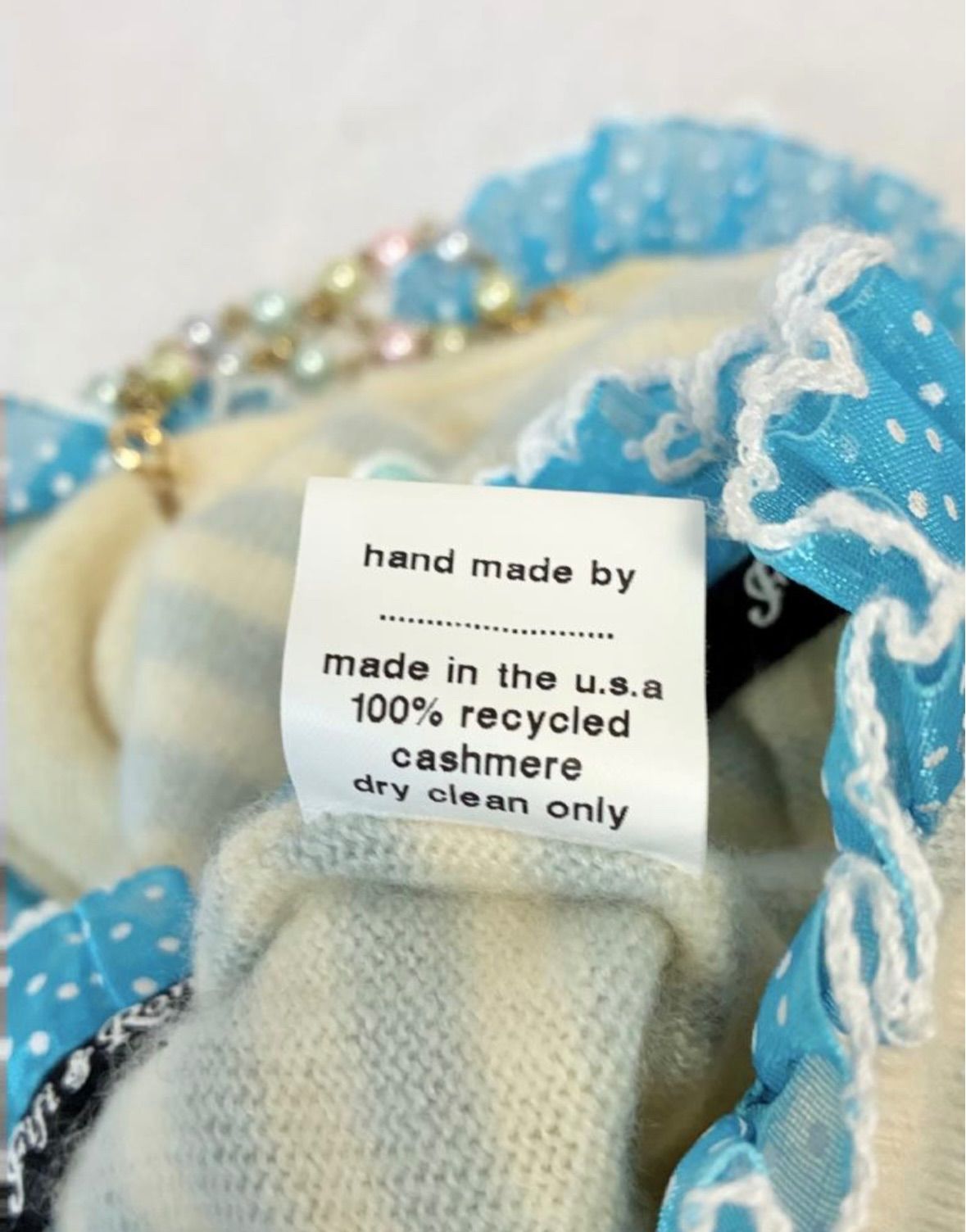 フィフィアンドロメオ　カシミア　カップケーキ　Ｓサイズ フィフィアンドロメオ カシミア カップケーキ Sサイズ Fifi&Romeo