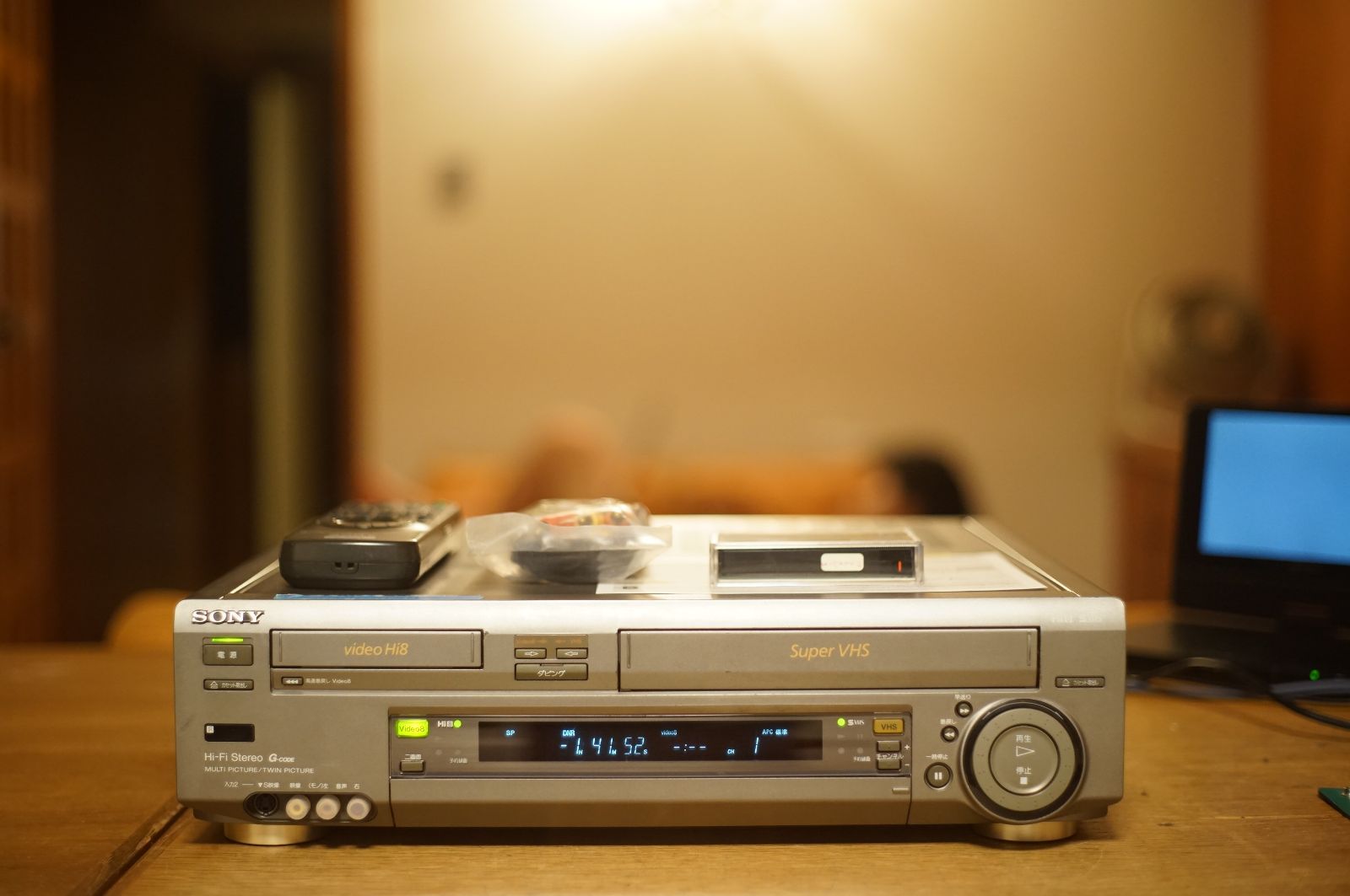 動作保証あり SONY WV-ST1 HI8 SVHS 8ミリビデオデッキ - メルカリ