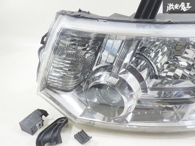 三菱 デリカD:5 D5 CV5W 純正 ヘッドライト 左右 バラスト付き 三菱