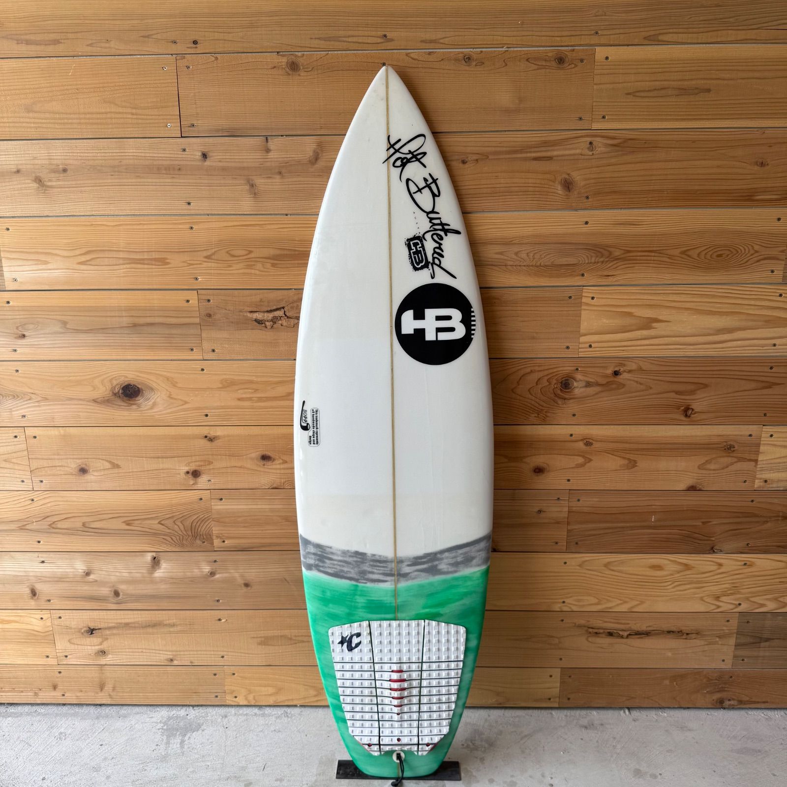 中古 HOT BUTTERED HB ホットバタード 5'8 約26.0L パフォーマンス