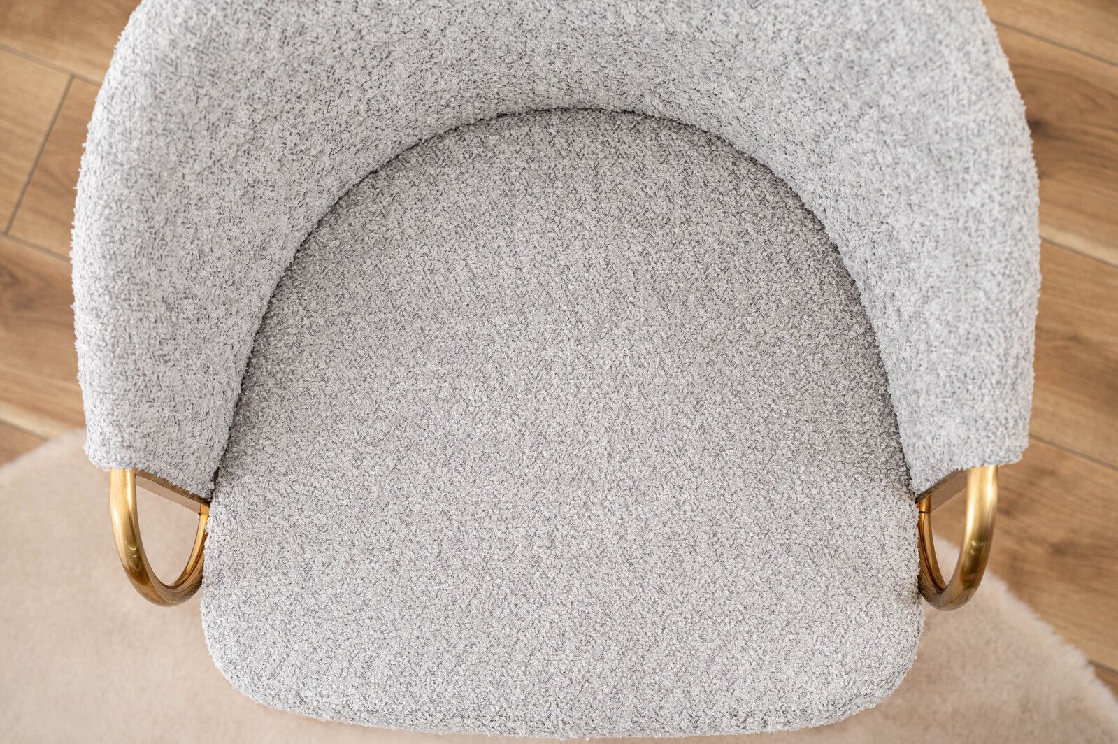 ラウンジチェア