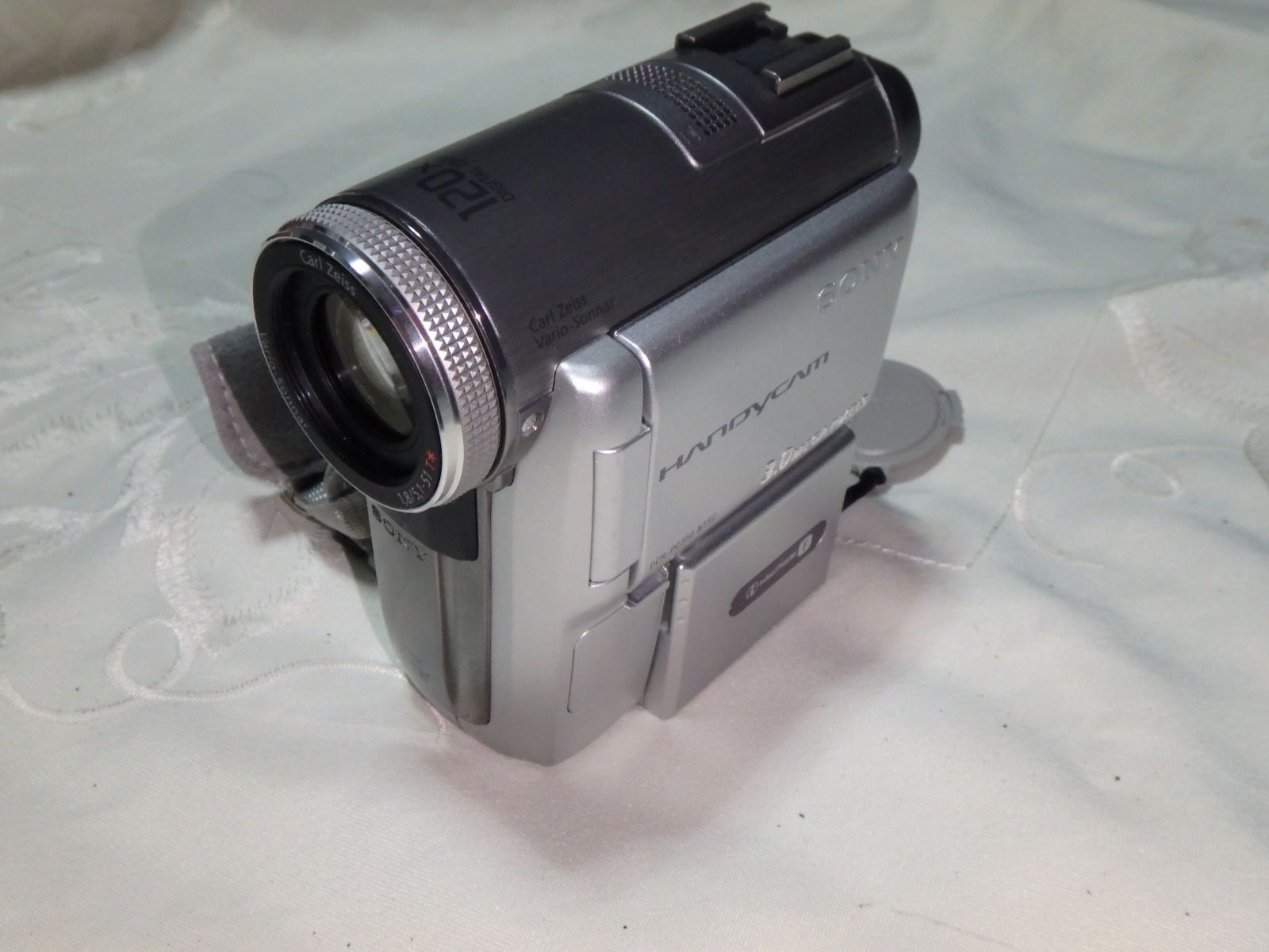 動作品　SONY miniDVビデオカメラ DCR-PC350 ⑦ Amazon.co.jp: SONY DCR-PC350 S デジタルビデオカメラレコーダー