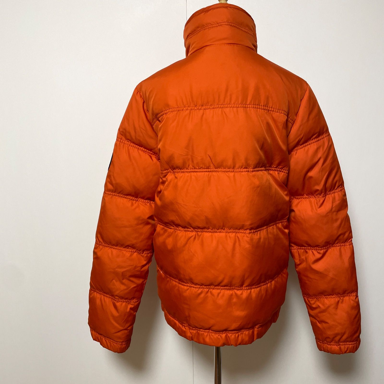 Abercrombie & Fitch アバクロ オレンジ ダウンジャケット S - メルカリ