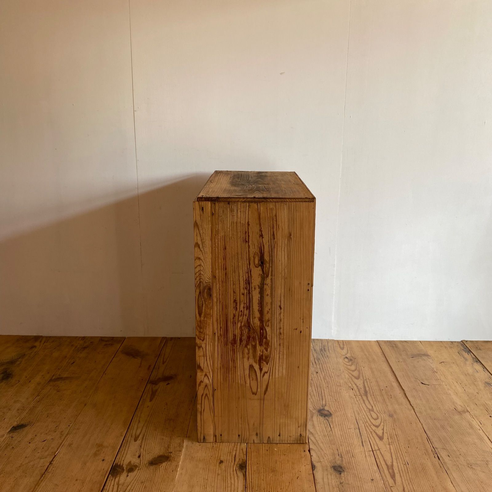 アンティーク チェスト