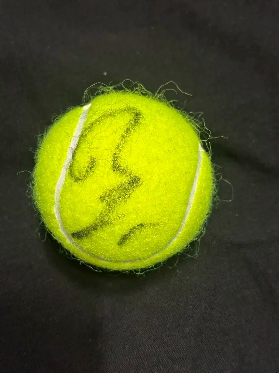 Rapha ラファ ラファエル ナダル サイン入りテニスボール Wilson ウィルソン