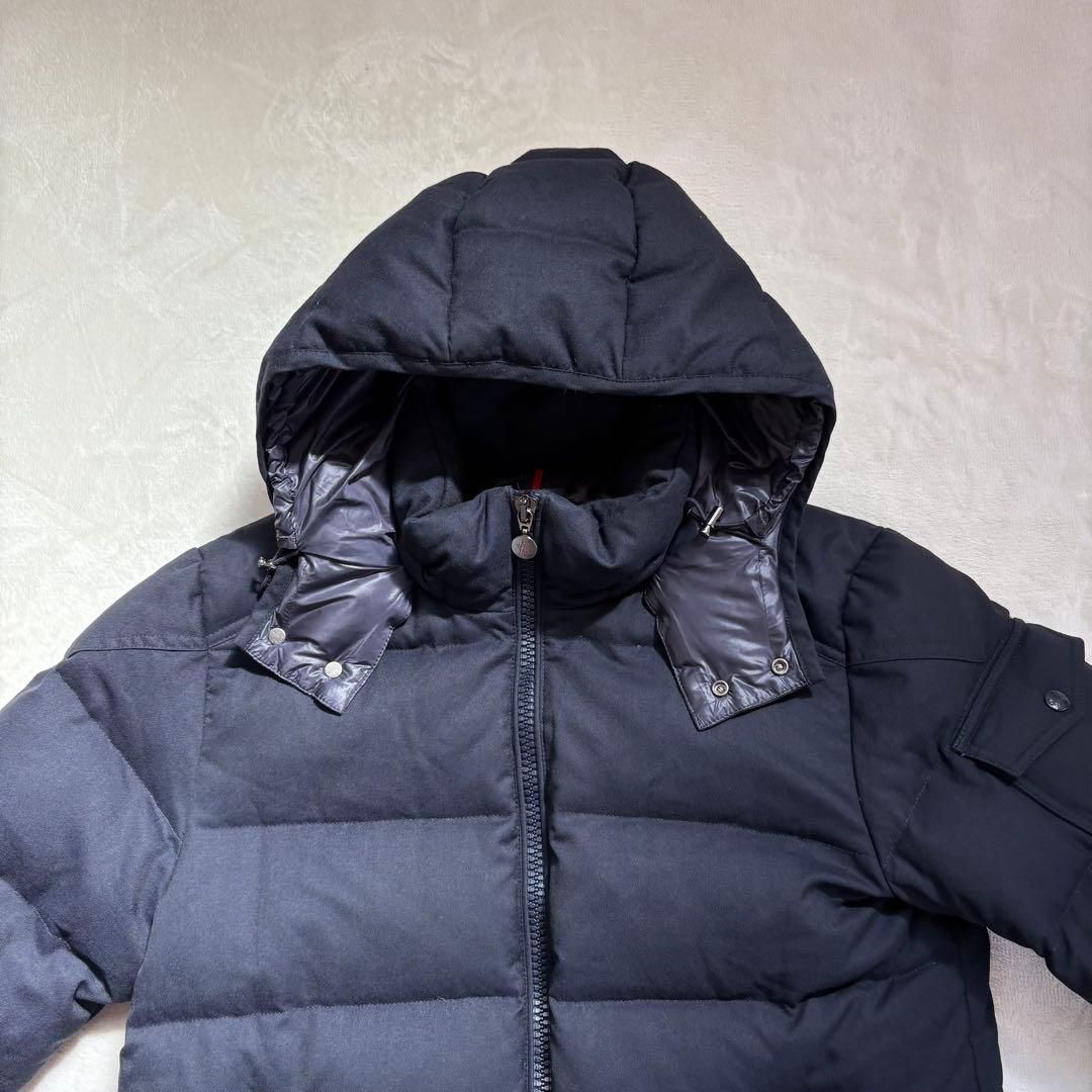 XLサイズ MONCLER MONTGENEVRE ダウンジャケット ネイビー色 - メルカリ