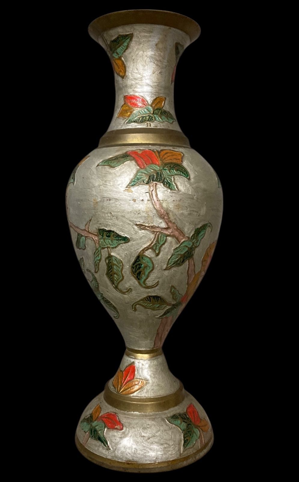 七宝焼 中国美術 花文様花瓶 銀地 赤 橙 花模様 立体的 七宝焼 花瓶 首 胴 台座 金属 上品 装飾品 ムガール王朝 花瓶 インド フラワーベース インテリア アンティーク レトロ ヴィンテージ 時代物 古美術 骨董 N25J 出西 67