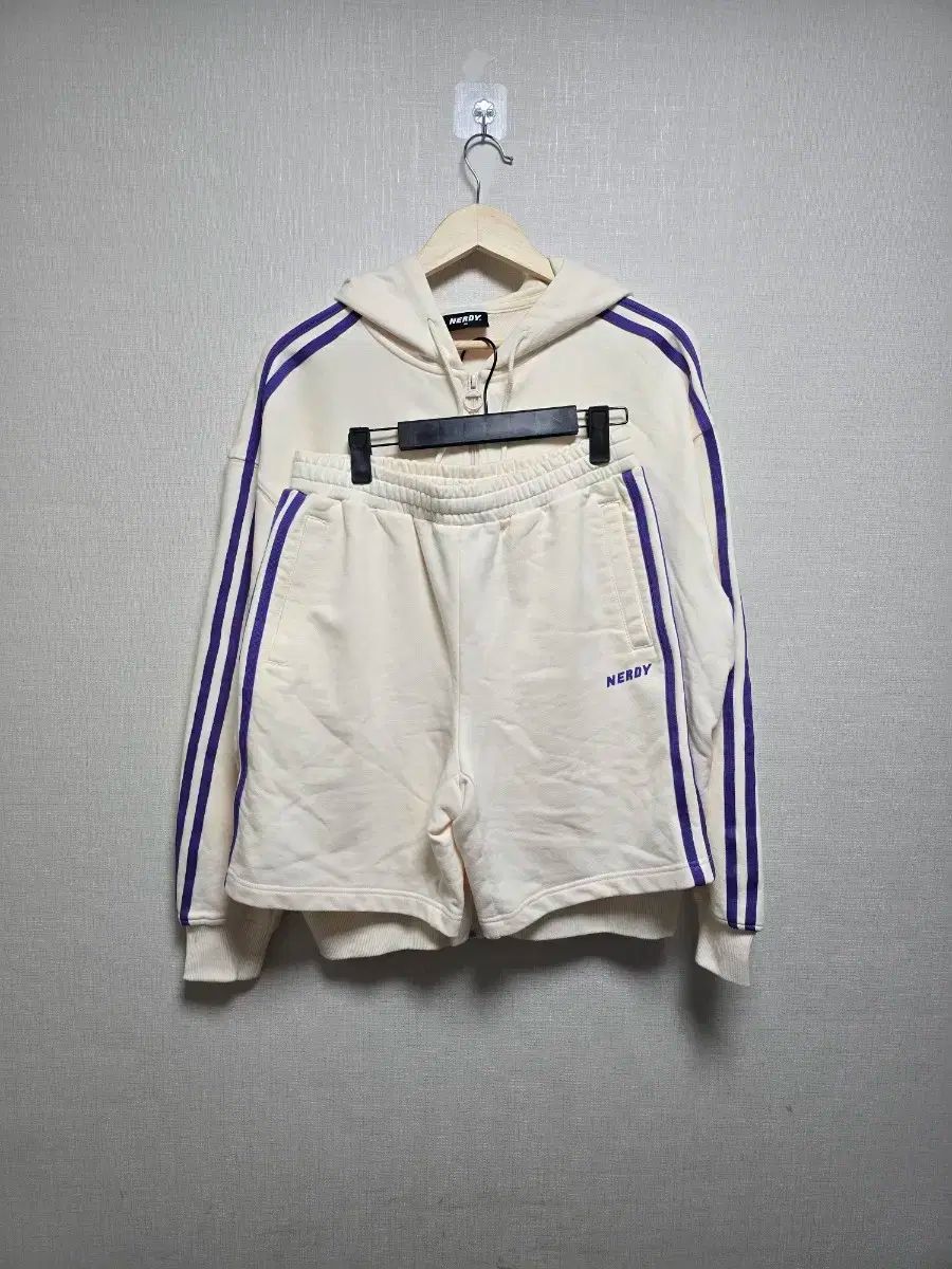 ノルディ NY トラック フードジップアップ ハーフパンツ セット