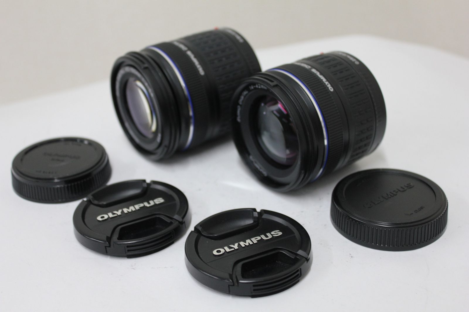 【返品保証】 【2点まとめ】オリンパス Olympus ZUIKO DIGITAL 40-150mm F4-5.6 14-42mm F3.5-5.6 前後キャップ付き レンズ e3547
