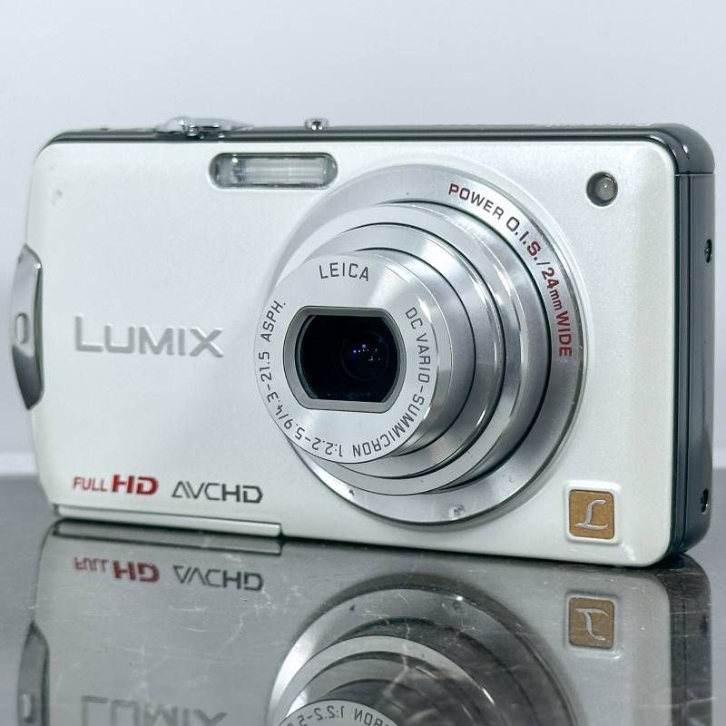Panasonic LUMIX DMC-FX700 コンデジ デジカメ フルHD動画