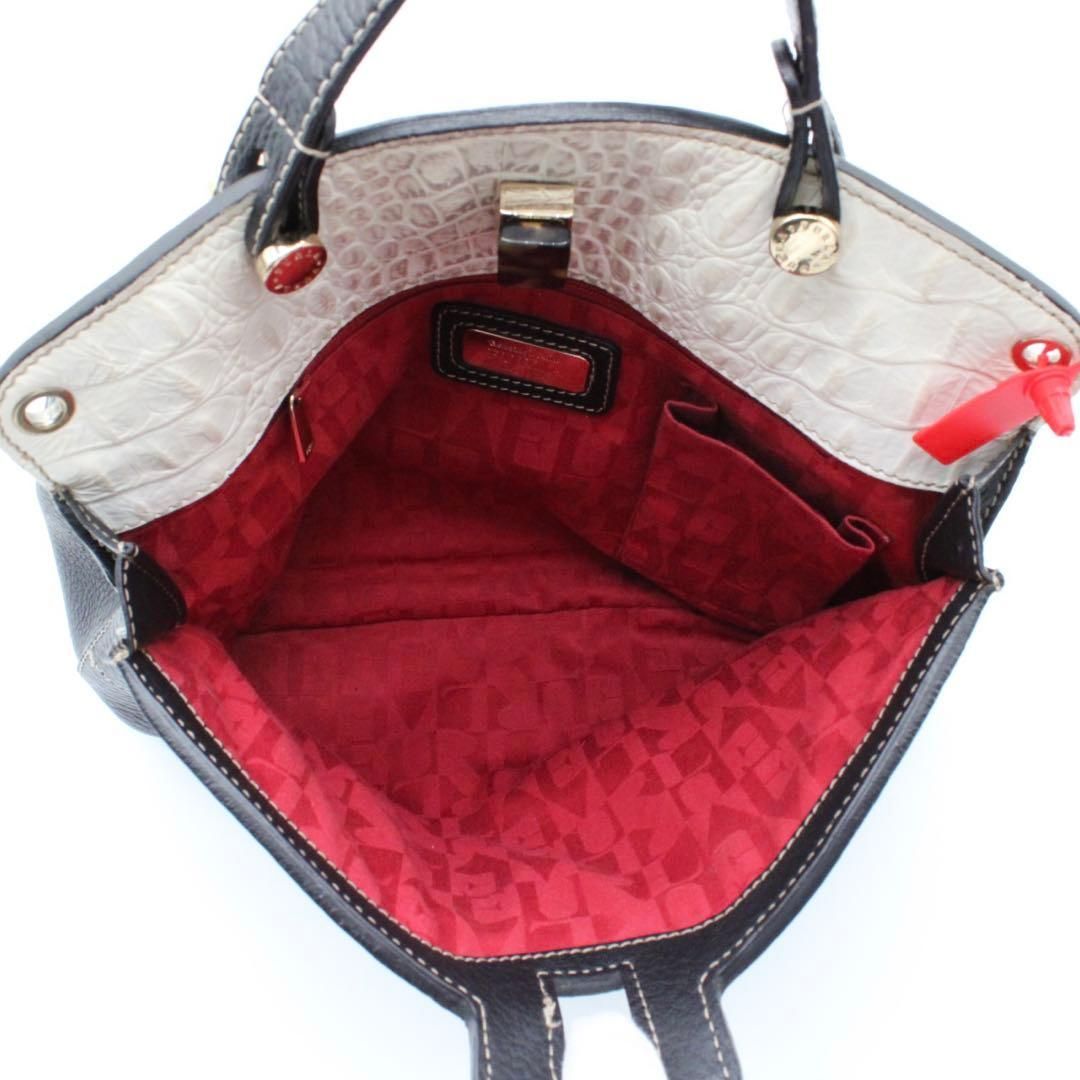 パイパールクス ハンドバッグ