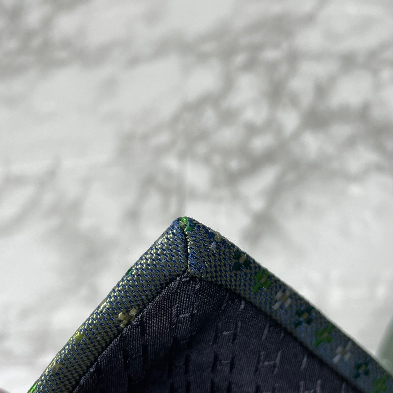  HERMES エルメス ネクタイ グリーン 小花 フラワー スーツ シャツ カフス ビジネスバッグ ネクタイ 小物