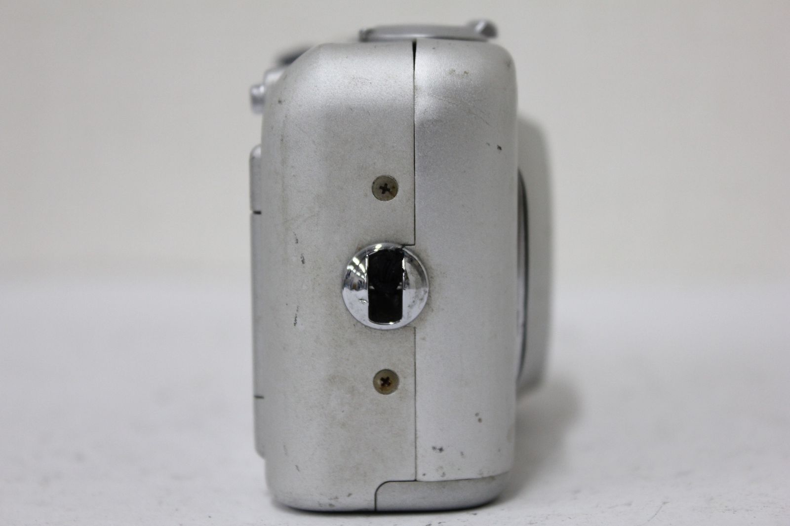 コンパクトカメラ