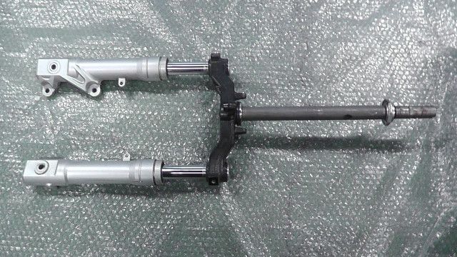 BW’S 4スト SA44J-005 の フロントフォークセット 1761787113