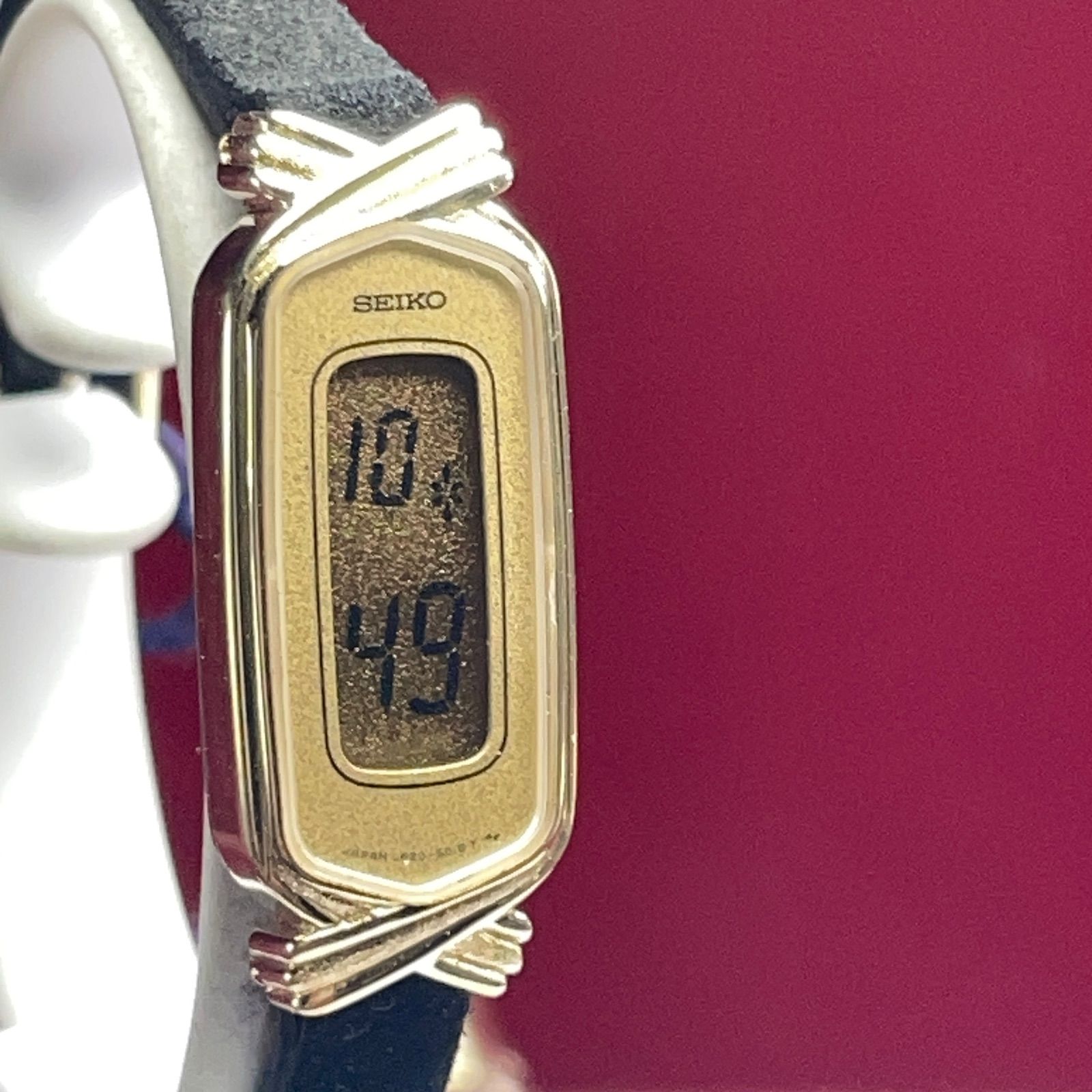 1980年製 未使用保管品 SEIKO デジタル レディス クォーツ 日本製 ジャンク品 未使用 SEIKO LADYS セイコー レディース 5本 1980年製 未