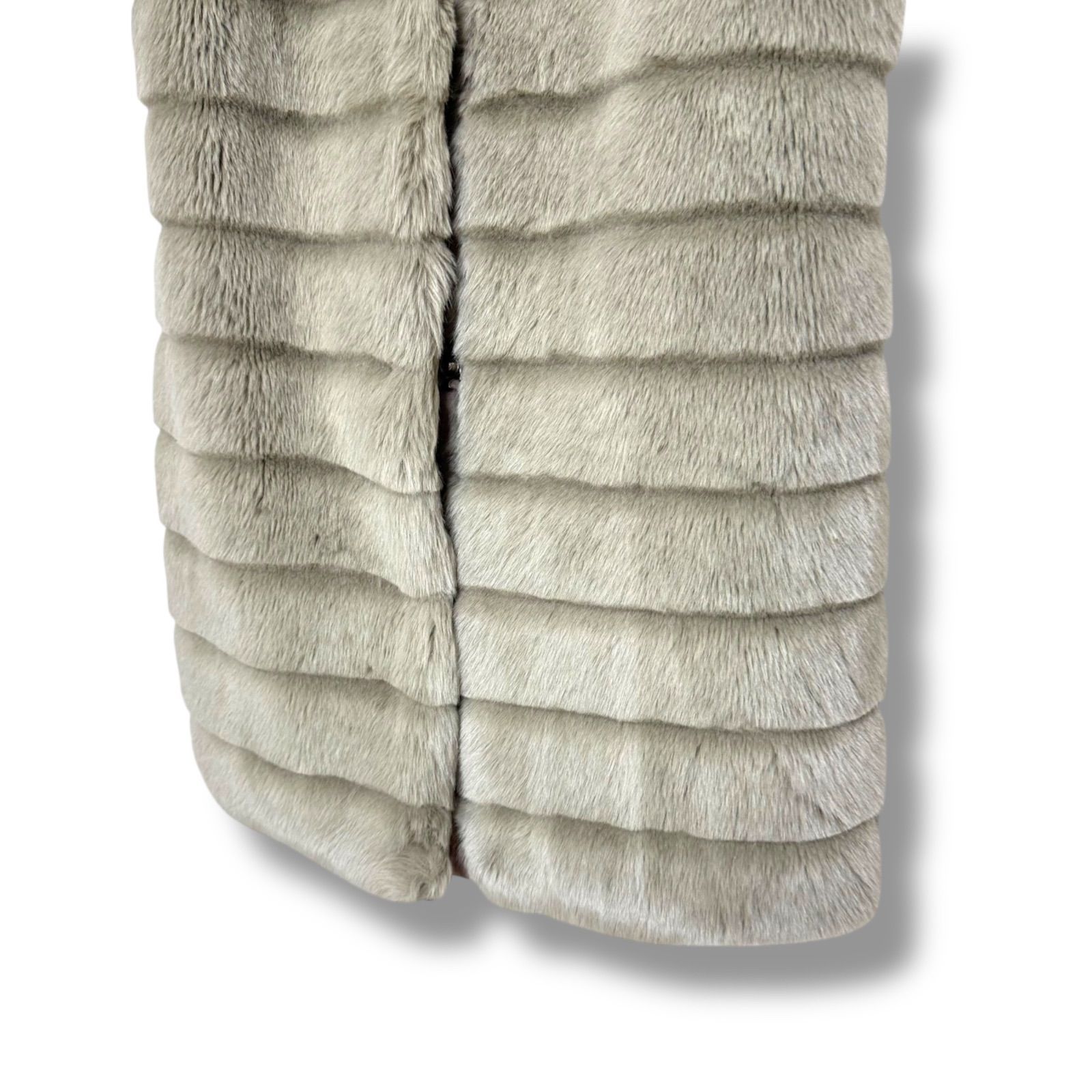 タグ付属 未使用級 MOORER社 JAN MAYEN ふわふわエコファー ダウン