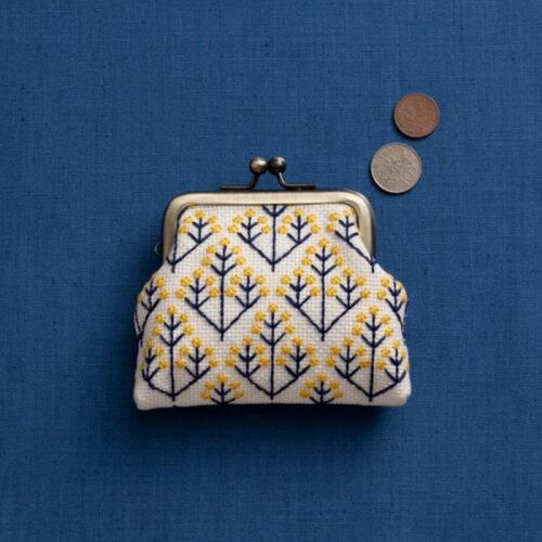 5営業日で発送 COSMO コスモ 地刺し キット がまぐち 黄色い木の実 2308 入数 5