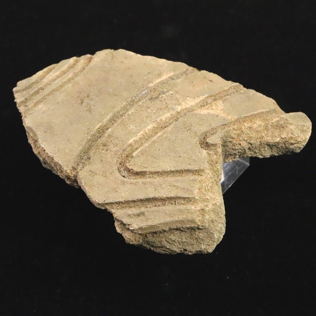 縄文土器 縄文中期 東北 北海道地域 90mm陶片 64.9g 榎本通商47823