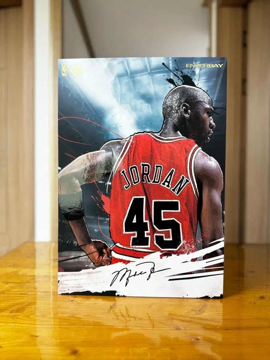 エンターベイ マイケル ジョーダン フィギュア