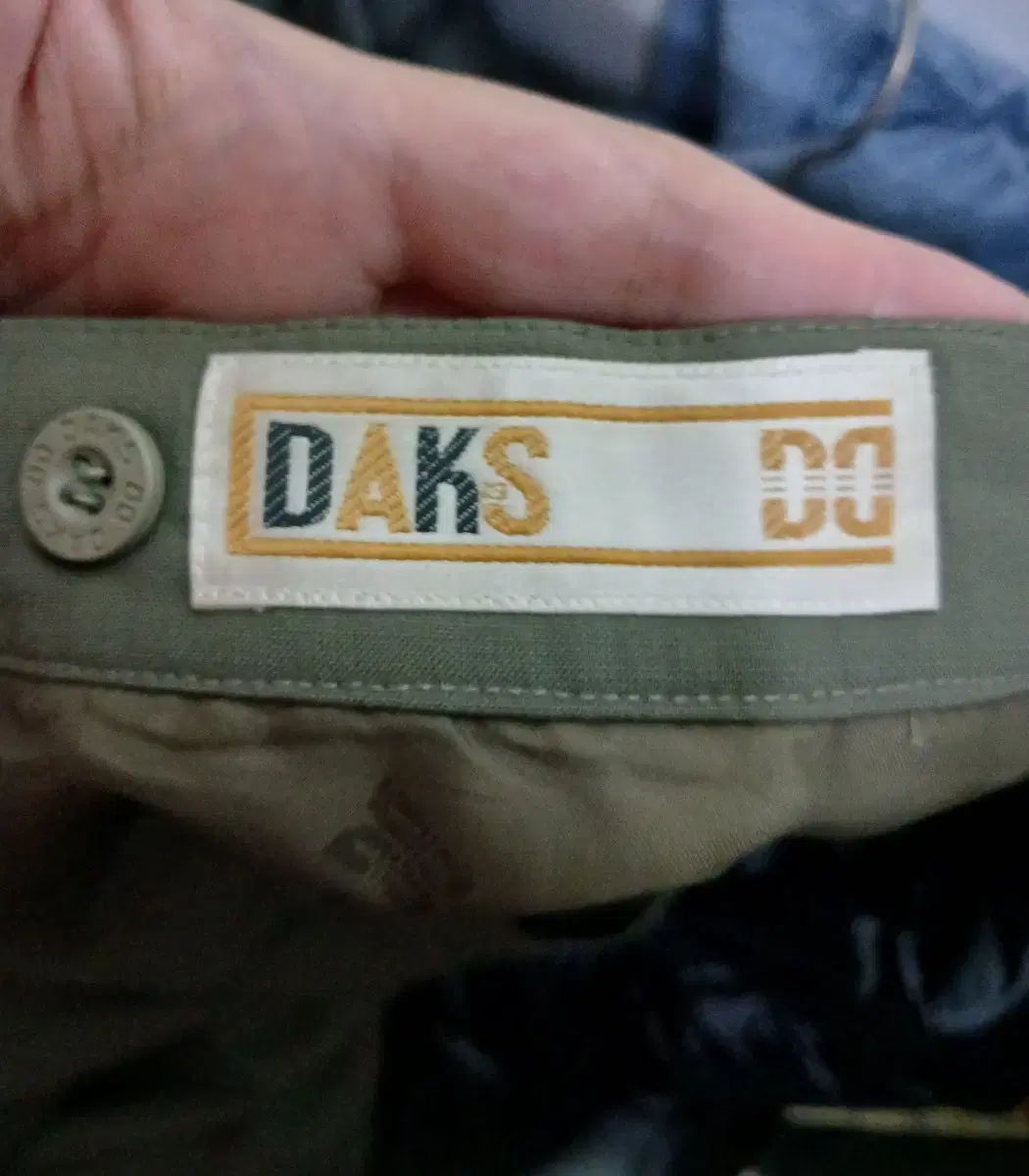 DAKS GOLF カーキ色 スカート