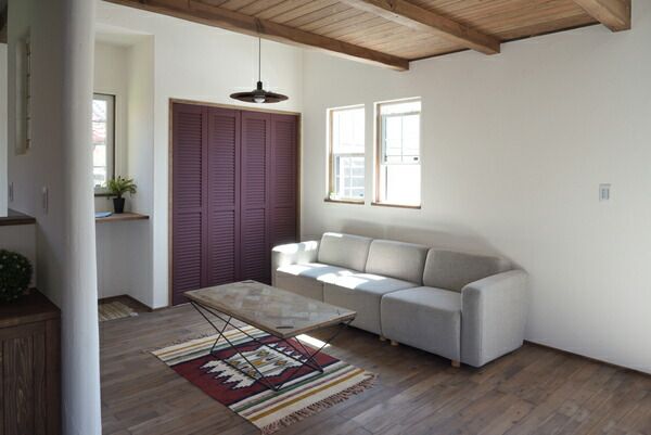 ソファ 自由 モダン インテリアデザイン ホームデコレーション レトロ ミッドセンチュリー インテリア デザイン家具 ナチュラル インテリアスタイル シンプルデザイン スカンジナビアン グレー ネイビー ファブリックソファ NEXPOTALLINN_EU