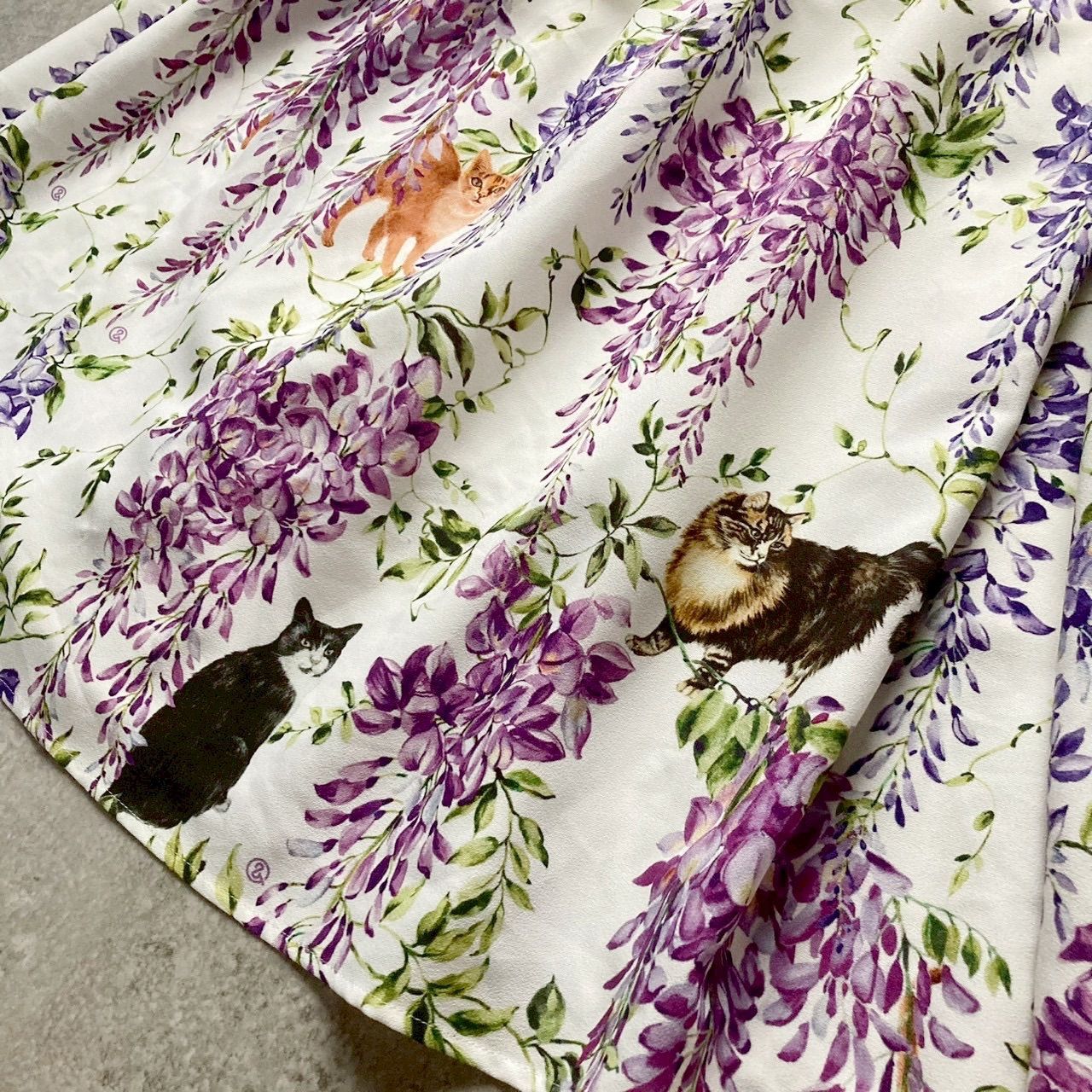 ねこ×藤 希少 サンプル品 ＆ellecy アンドエルシー 猫柄 ネコ 花柄