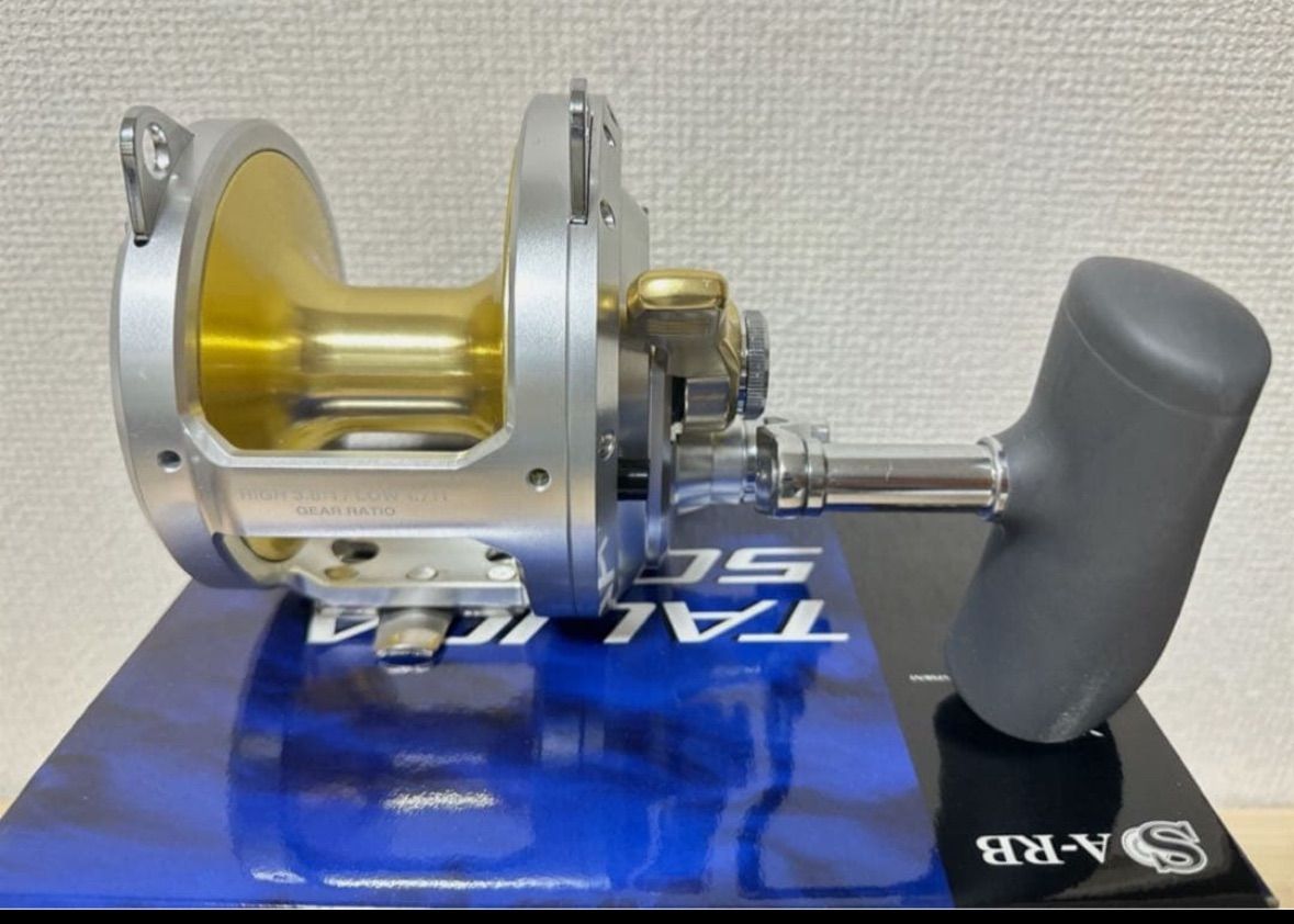 新品未使用 シマノ ベイトリール タリカ 50Ⅱ TALICA 右ハンドル