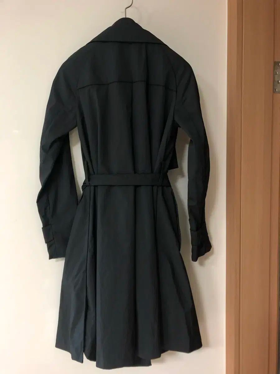 トレンチコート