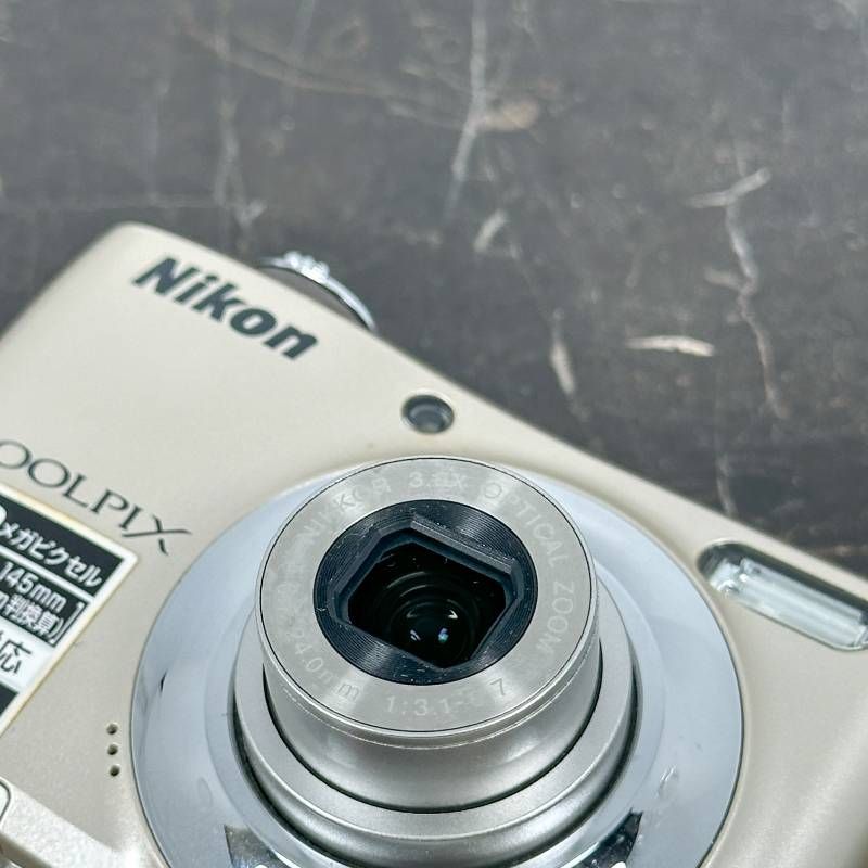 美品】Nikon COOLPIX L21 シルバー コンデジ デジカメ 単3電池対応