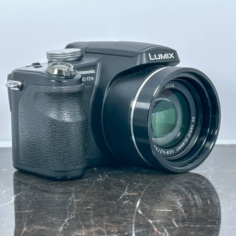 デジタルカメラ 64メガピクセル 18倍ズーム デジタルカメラ 64メガピクセル 4K - メルカリ