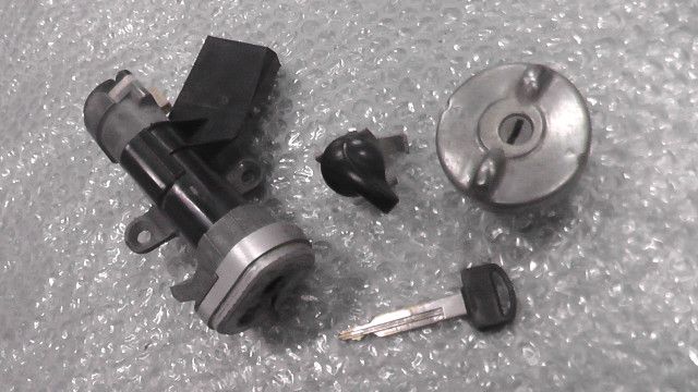 その他 kei SUZUKI Kei H18.4〜H21.8 S25 LED ブレーキランプ / テールランプ 赤