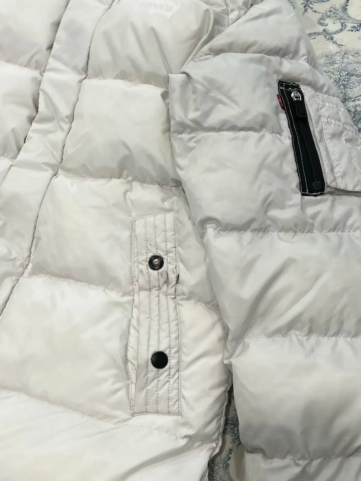 ダウンジャケット