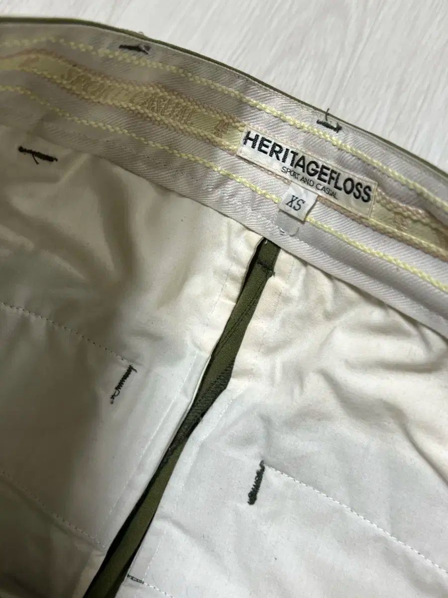 HERITAGE FLOSS チノパンツ オリーブ xs