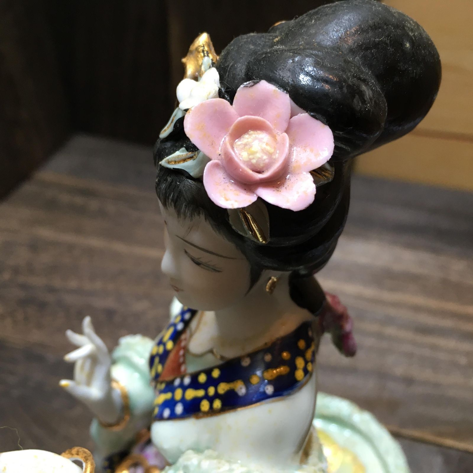 中国四大美女 磁器人形 陶器製人形 雑貨 レトロ 置物 西施 - メルカリ