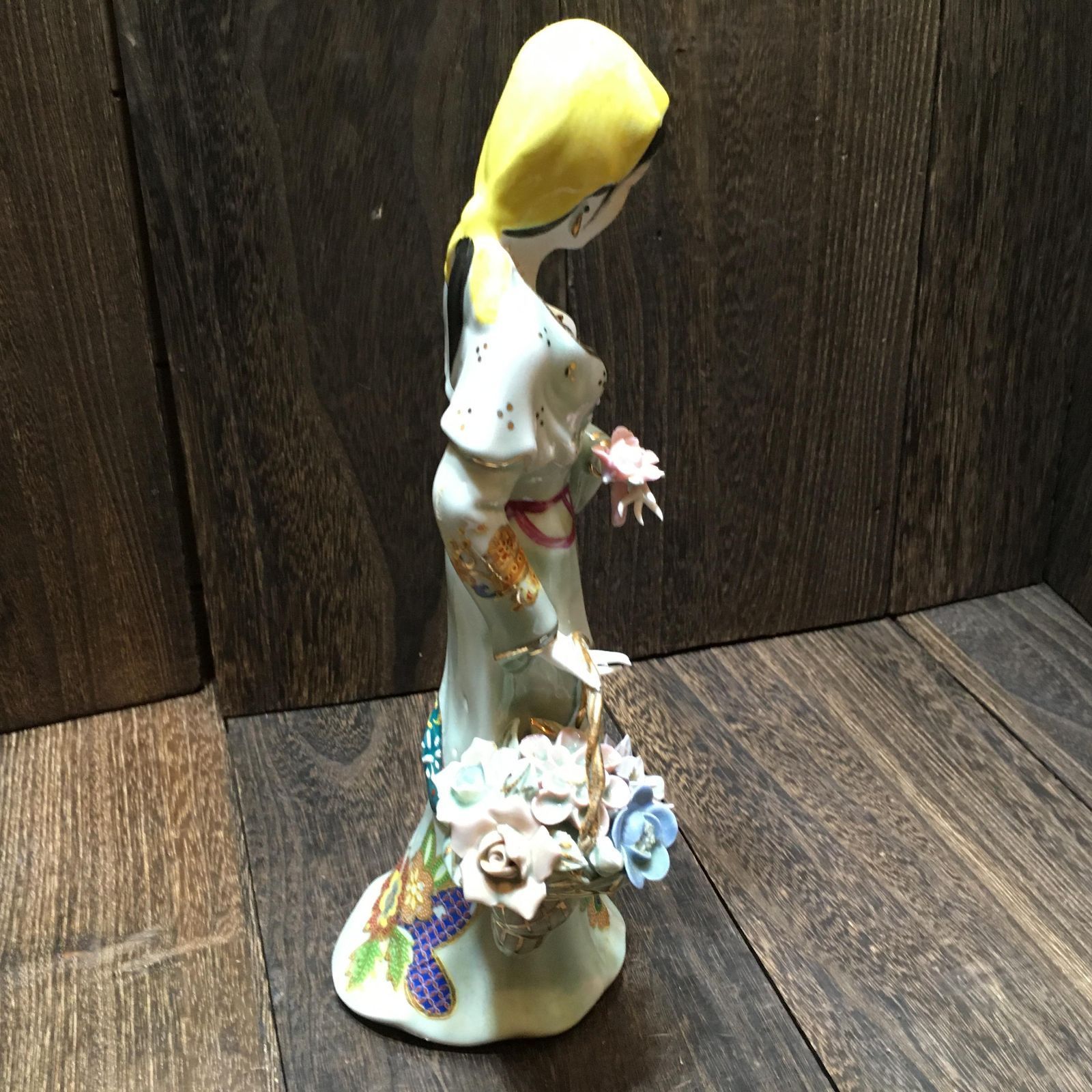 中国四大美女 磁器人形 陶器製人形 雑貨 レトロ 置物 虞美人 - メルカリ