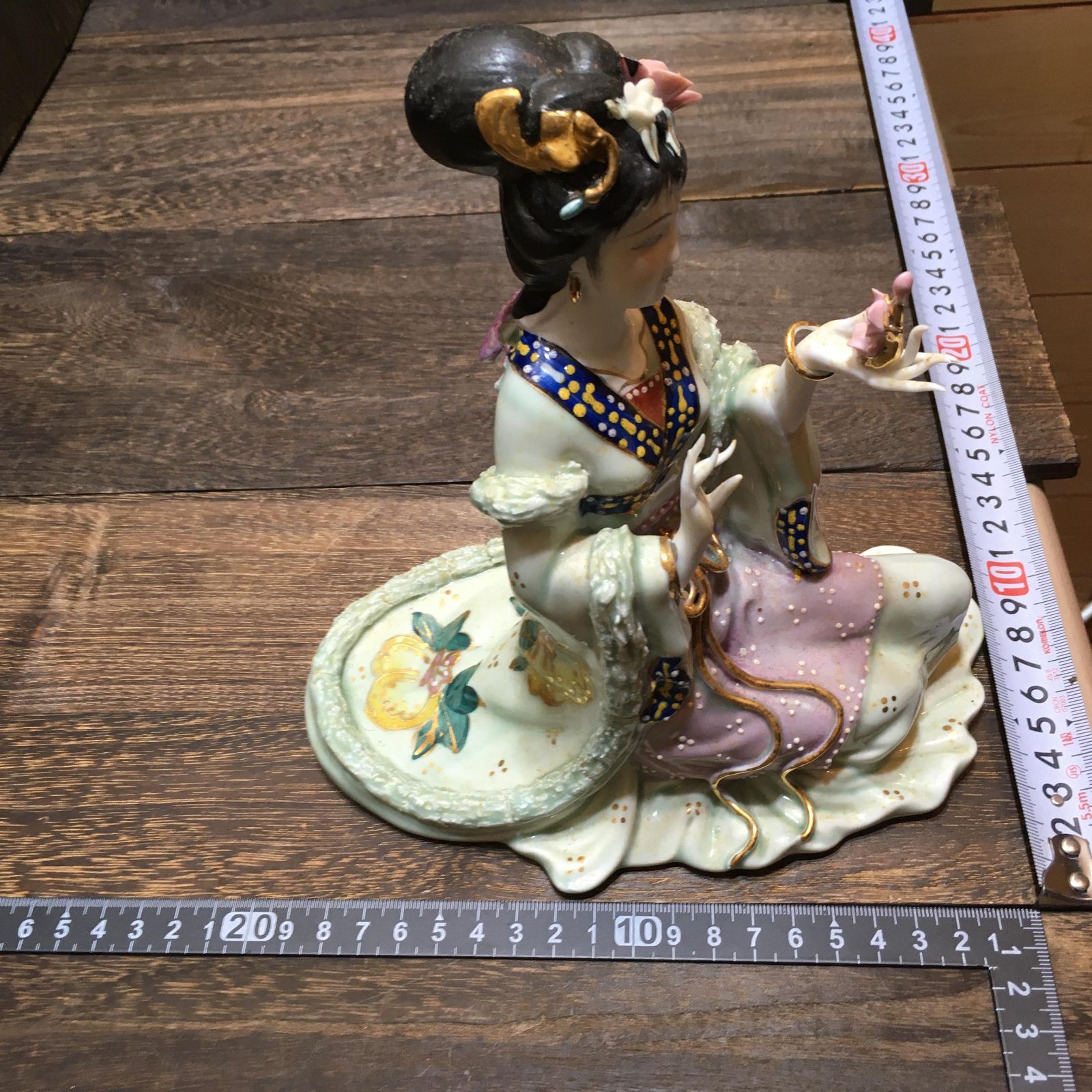 中国四大美女 磁器人形 陶器製人形 雑貨 レトロ 置物 西施 - メルカリ