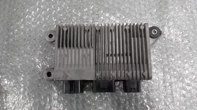 フォルツァZ MF10 の コントロールユニット CDI 1761874259