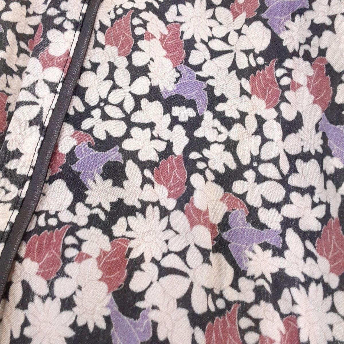 パープル×黒×マルチ