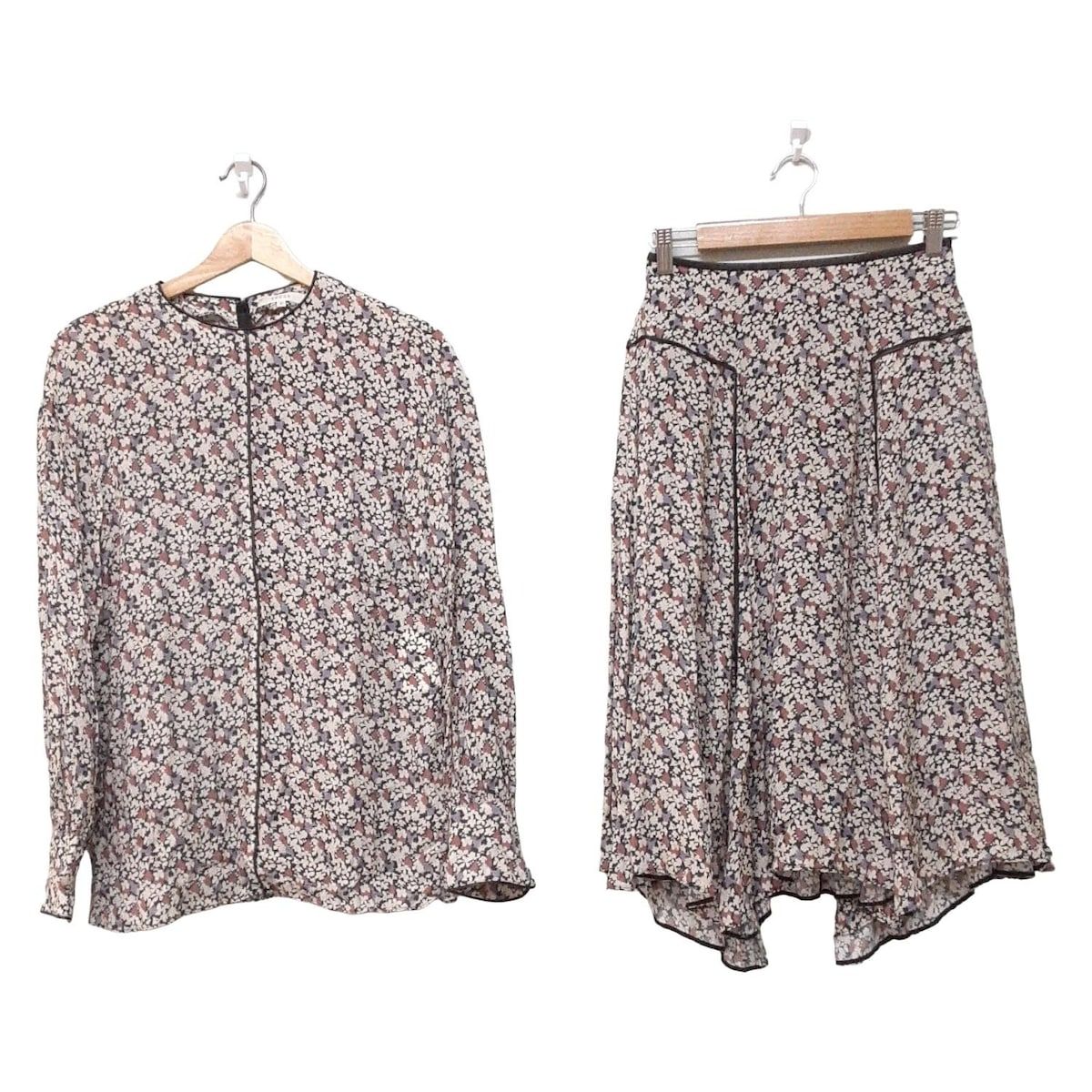 EPOCA エポカ スカートセットアップ レディース - パープル×黒×マルチ 花柄