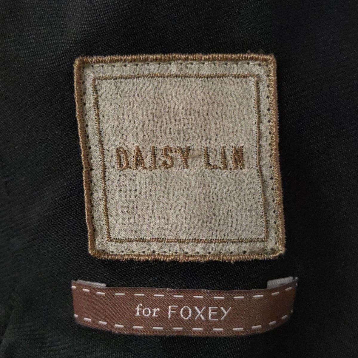  DAISY LIN デイジーリン チュニック サイズ38 M レディース - 黒 Uネック 七分袖 チュール ティアード 半袖 チュニック