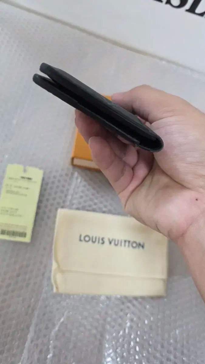 ルイヴィトン エクリプス