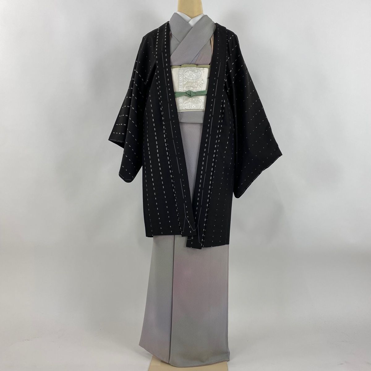 羽織 身丈91.5cm 裄丈64cm M 大島紬 純泥染 証紙 縞 墨色 正絹