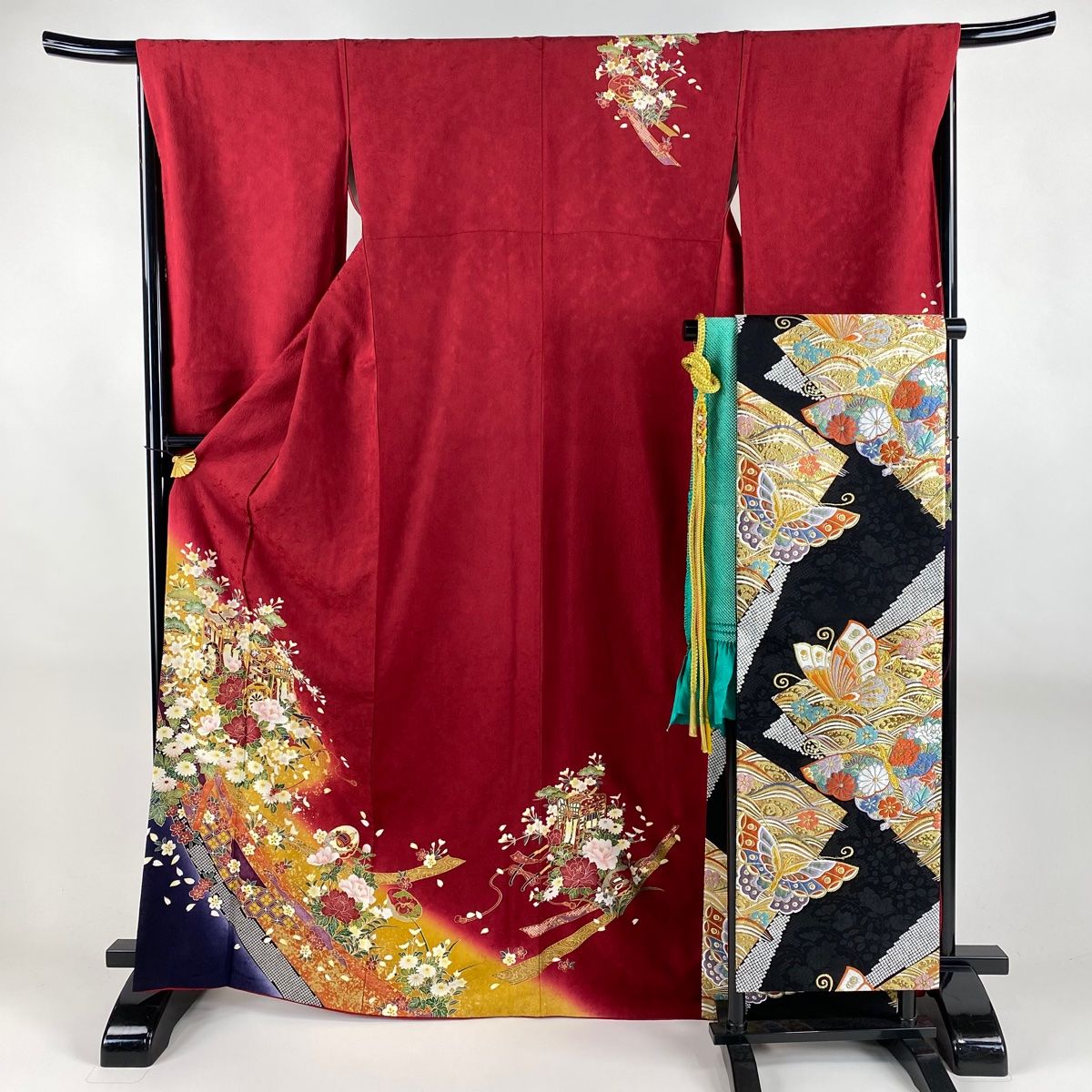 振袖 身丈166cm 裄丈67cm M 袷 袋帯フルセット 御所車 草花 金糸 金彩 赤 正絹 秀品