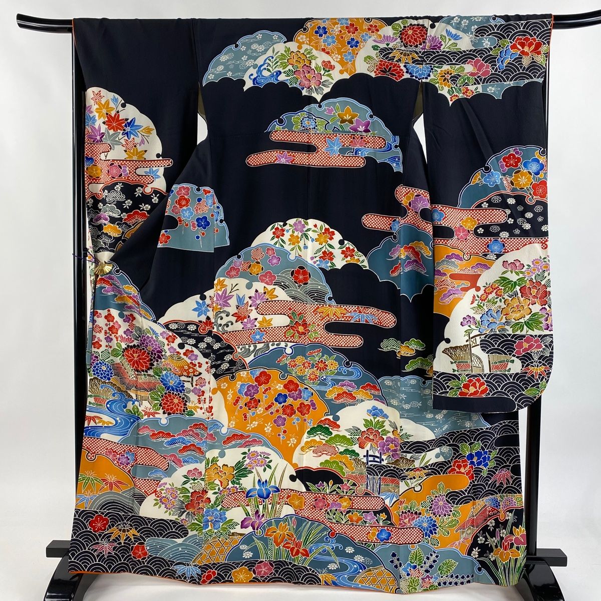 振袖 身丈166 5 cm 裄丈67 M 袷 家屋 菊 染め分け 墨色 正絹 秀品