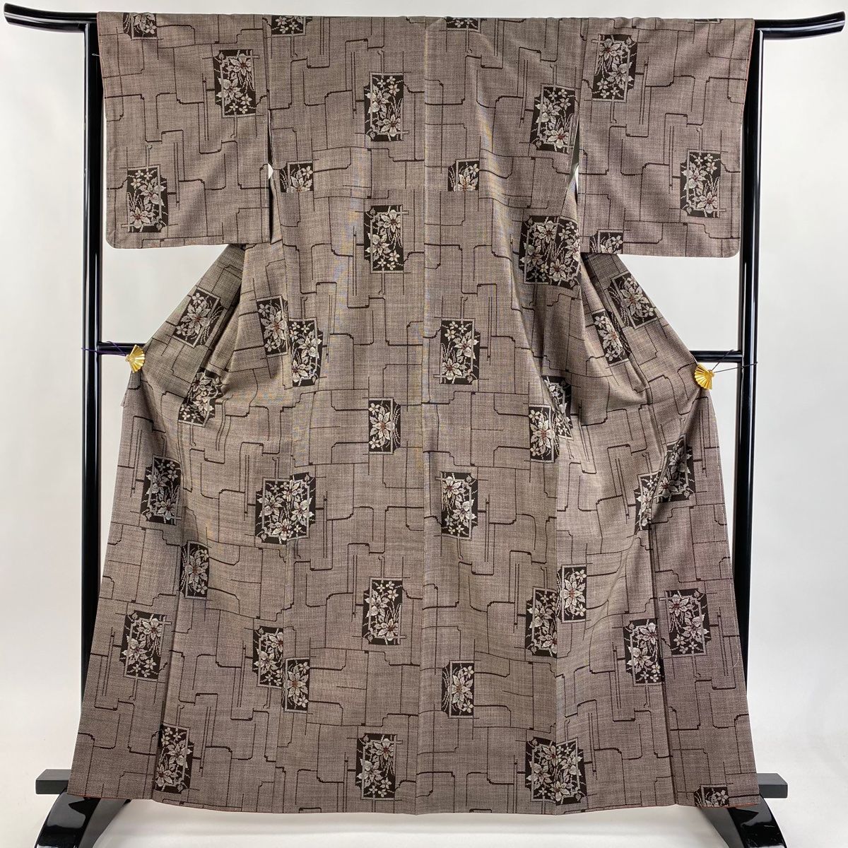 紬 身丈163.5cm 裄丈64cm M 袷 破れ色紙 茶色 正絹 秀品